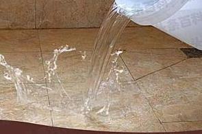 兴义漏水维修 免砸砖防水材料该如何施工